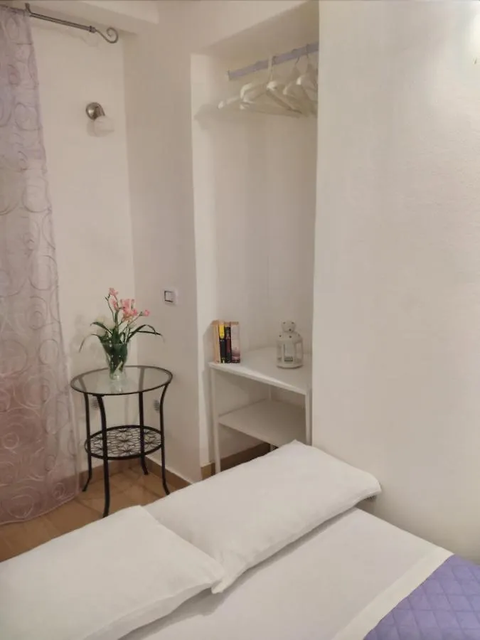I 3 Principi Al Mulino Apartment Catania 0*,  Italy